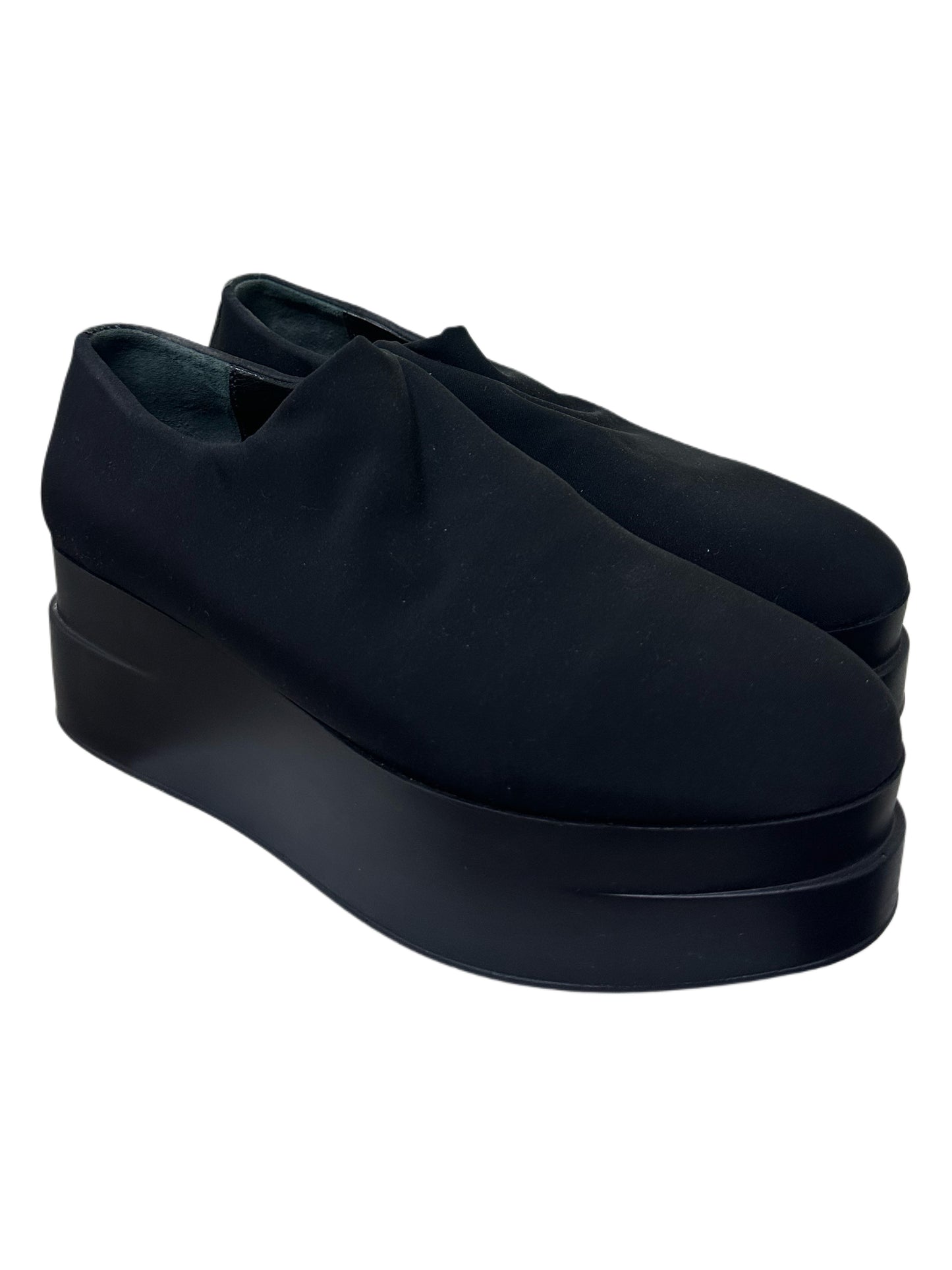 HOTIC Shoes